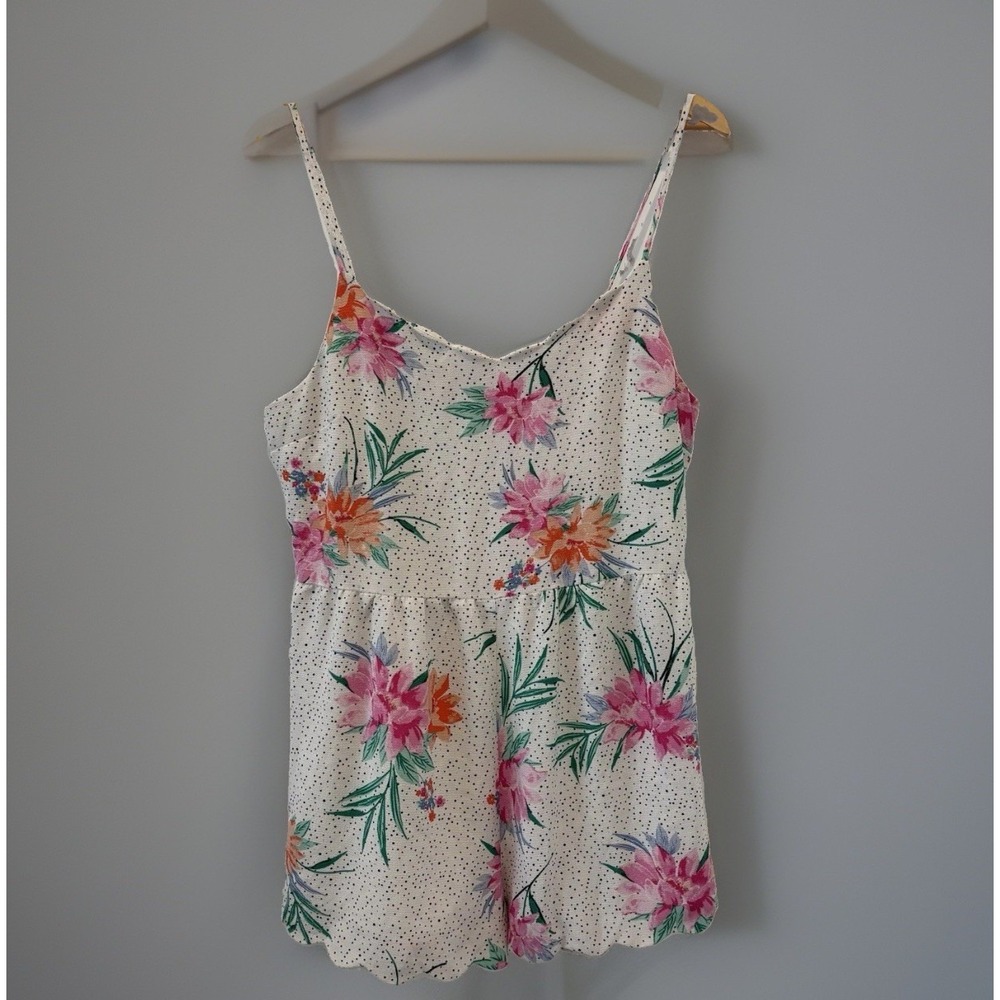 Gianni Bini | Floral Scalloped Trim Romper Women's Size XL